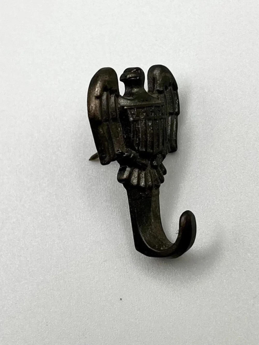 VTG 30s 40s Patriotic American Eagle Stick Pin Lapel Hook Great Seal Military